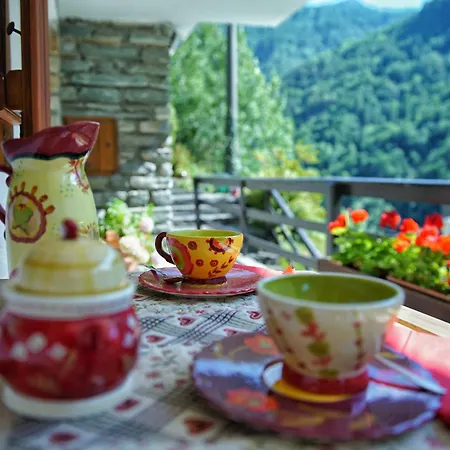 فندق مبيت وإفطار Lo Chalet Pontboset
